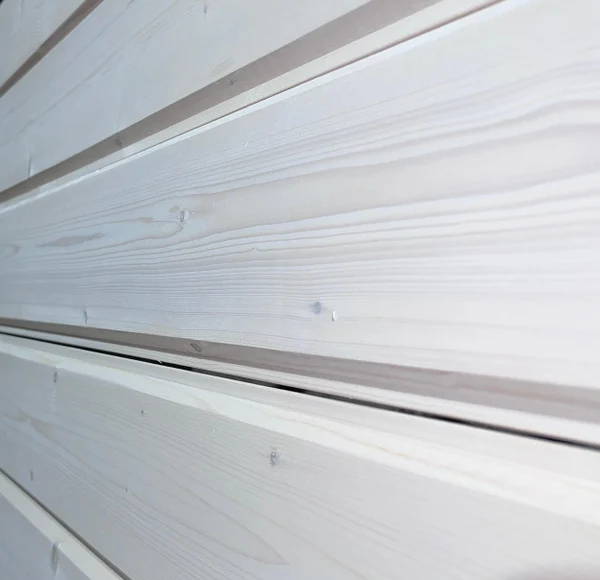 Покраска погонажных изделий в Москве и области